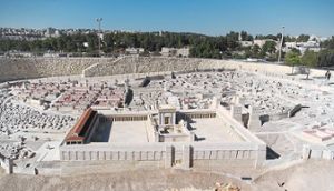 Der vom römischen Feldherrn Titus im Jahre 70 vor Christus zerstörte   Tempel von Jerusalem im Modell. Foto: Werner Foto: Schwarzwälder Bote