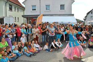 Stets eine Bereicherung des Straßenfests ist Nina Huppenbauer mit ihren Tanzgruppen. Archiv-Fotos: Baltzer Foto: Schwarzwälder Bote