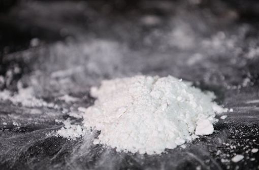 Wegen seines Handels mit Kokain ist ein 42-jähriger Mann aus dem Raum Tuttlingen zu fünf Jahren Haft verurteilt worden (Symbolbild). Foto: dpa