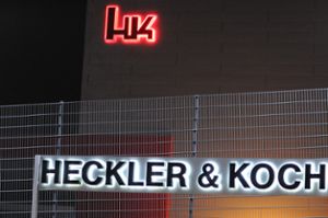 Vier ehemalige Mitarbeiter von Heckler & Koch müssen sich vor Gericht verantworten. Foto: dpa