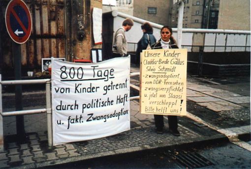 Jutta Fleck protestierte lange am Checkpoint Charlie in Berlin. Foto: Gallus Foto: Schwarzwälder Bote