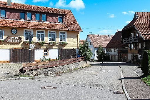 In zwei Abschnitten soll die Untere Straße in Grömbach im kommenden Jahr saniert werden – für die kleine Gemeinde ein Großprojekt. Foto: Sannert