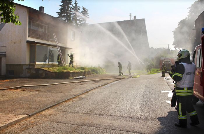Feuerwehr in Vöhringen: Erst brennt es, dann kommt es noch zum Unfall
