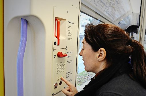 Das Frauentaxi kann auch in Stuttgart in den SSB-Bahnen gerufen werden. Foto: Norbert J. Leven