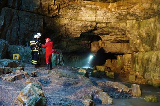 Zwei Männer mussten unlängst aus der Grabenstetter Falkensteinhöhle befreit werden. Foto: dpa