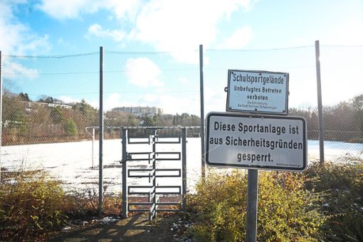 Bleibt auch 2019 gesperrt: die Sportanlage des Villinger Gymnasiums am Hoptbühl.   Foto: Eich