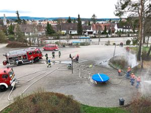 Das Rottweiler Leibniz-Gymnasium bot den richtigen Rahmen für die Übung. Foto: Feuerwehr Foto: Schwarzwälder Bote