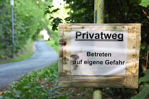 Eigentlich ist das gerne als Abkürzung genutzte Sträßlein am Missionshaus vorbei ein Privatweg . Foto: Kost Foto: Schwarzwälder Bote