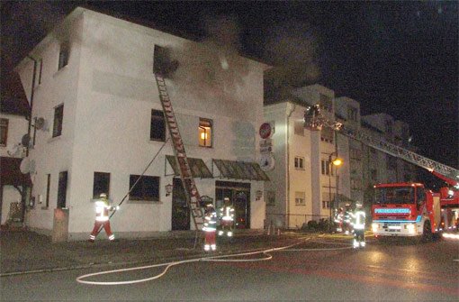 Ein Brand in einer Tiefgarage in Metzingen hat in der Nacht auf Montag zwei Todesopfer gefordert. Foto: dpa