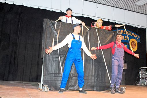 Die Weilener  20er bieten ein Marionettentheater.  Foto: Breisinger Foto: Schwarzwälder Bote