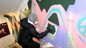 18 Graffiti-Künstler machen das Parkhaus noch bunter