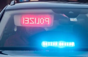 Mehr als zwei Promille: Mercedes-Fahrer will vor Polizeikontrolle bei Haigerloch flüchten