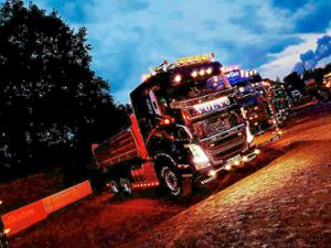 Die Lichtershow dürfte der Höhepunkt des Trucker-Treffens werden. Foto: Veranstalter Foto: Schwarzwälder Bote