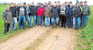 Eine große Zahl  von Landwirten aus Seedorf, Waldmössingen und Dunningen war der Einladung des Ortsbauernvereins gefolgt. Foto: Merz Foto: Schwarzwälder-Bote