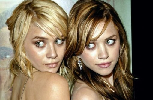 Die Olsen-Twins - links Ashley, rechts Mary-Kate - sind erst 23 Jahre alt, ...  Foto: dpa
