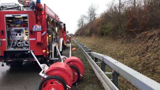 Ein schwerer Unfall nahe Winterlingen hat ein Todesopfer gefordert. Foto: Nölke