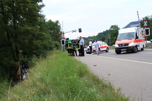 Der 61-jährige Motorradfahrer erlag in einer Tübinger Klinik seinen schweren Verletzungen. Foto: Rapthel-Kieser