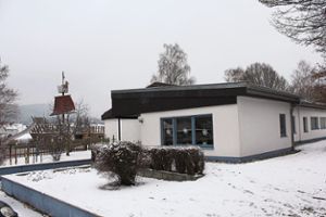 Im Schörzinger Kindergarten soll eine Kinderkrippe eingerichtet werden. Dafür muss er umgebaut werden.  Foto: Stiegler Foto: Schwarzwälder Bote