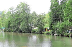See beim Campingplatz Altensteig – hier wurde die Leiche des Mannes gefunden.  Foto: Stadler