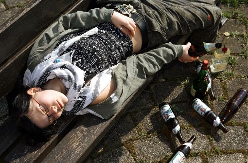 Mehr als 1,5 Promille Alkohol im Blut hatte eine 13-Jährige in Schwenningen. (Symbolfoto) Foto: dpa