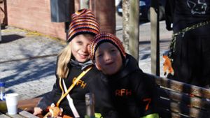 Kinder freuen sich: Siebenertrupps mit Bollerwagen unterwegs