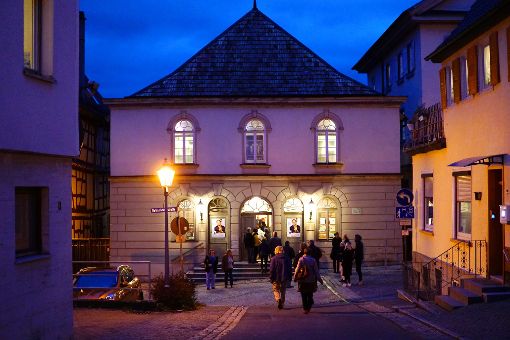 Die Alte Synagoge in Hechingen ist heute ein beliebter Veranstaltungsort für klassische Konzerte. Hier wird aber auch an die Geschichte der Hechinger Juden erinnert.  Foto: Stopper Foto: Schwarzwälder-Bote