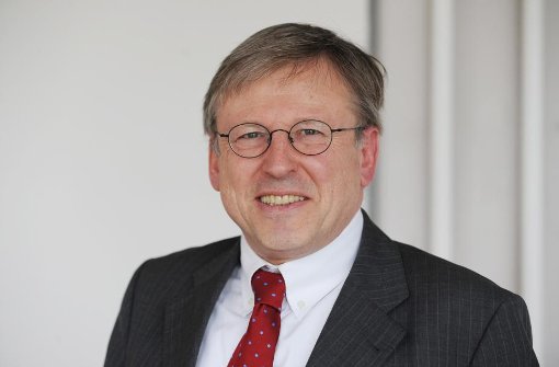 Der Regierungspräsident von Tübingen, Hermann Strampfer, ist tot. Der CDU-Politiker starb am Mittwoch im Alter von 63 Jahren an einer schweren Krankheit. Foto: Murat/dpa