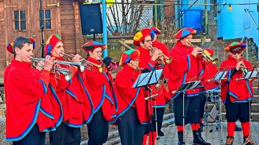 Die Musiker des Musikvereins Stetten sorgen für närrische Stimmung. Foto: Breisinger