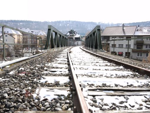 Im Fall einer Reaktivierung der Talgangbahn müsste viel Geld in Brücken und Gleise gesteckt werden. Foto: Eyrich