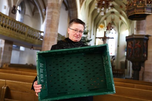 Für die Tafel würden dringend Spenden benötigt – die dafür aufgestellte Kiste in der Stadtkirche bleibt indes fast immer leer. Foto: Maier