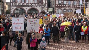 Mehrere Hundert Menschen solidarisieren sich in Dornstetten