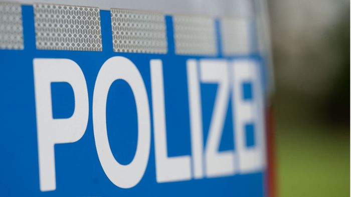 49-Jährige wird in Freiburg angegriffen und ausgeraubt