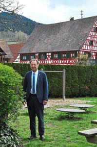 Bürgermeister Siegfried Eckert stellt sich  in Gutach erneut zur Wahl. Foto: Stangenberg Foto: Schwarzwälder Bote