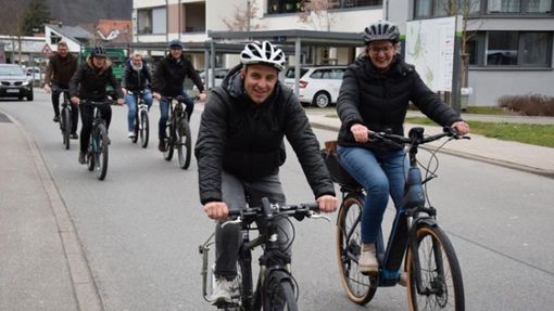 Mitglieder der Freien Wähler erkundeten die Stadtteile schon des Öfteren mit dem Fahrrad. Am 20. April soll es nach Emmingen, Pfrondorf und Mindersbach gehen. Foto: Rück