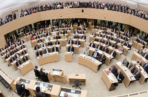 Mit scharfen Worten haben CDU, Grüne, SPD und FDP ihre Empörung über das Verhalten der AfD im baden-württembergischen Landtag zum Ausdruck gebracht. Foto: dpa