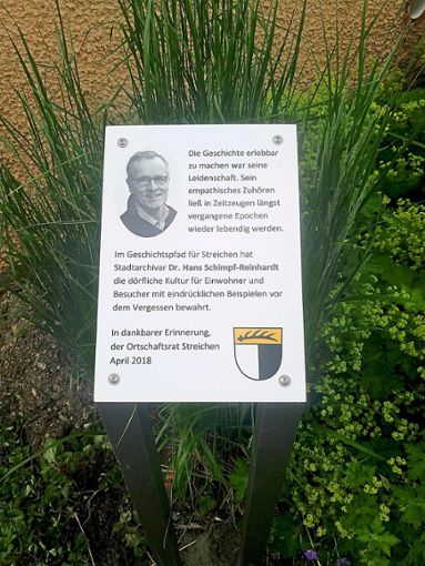 Dankeschön: Diese Gedenktafel erinnert in Streichen an  Hans Schimpf-Reinhardt. Foto: Privat Foto: Schwarzwälder Bote