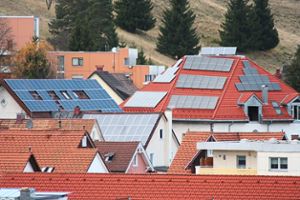 Auch im August gab es in Furtwangen für die Besitzer von Fotovoltaik-Anlagen reiche Ernte.  Foto: Liebau Foto: Schwarzwälder Bote