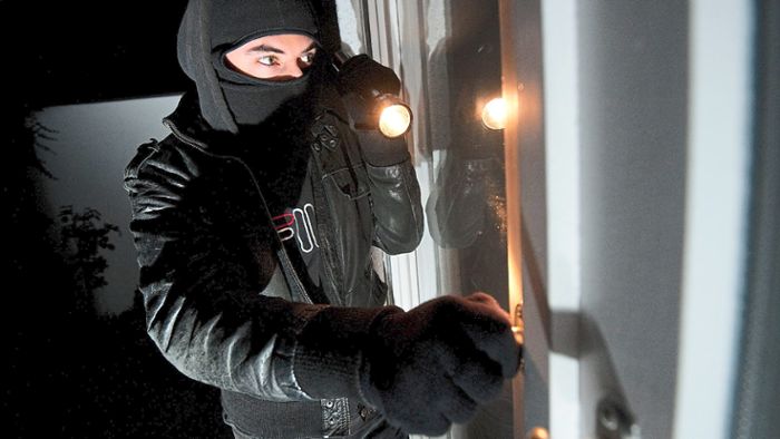 Einbrecher steigen in Haus in Schramberg-Heiligenbronn ein