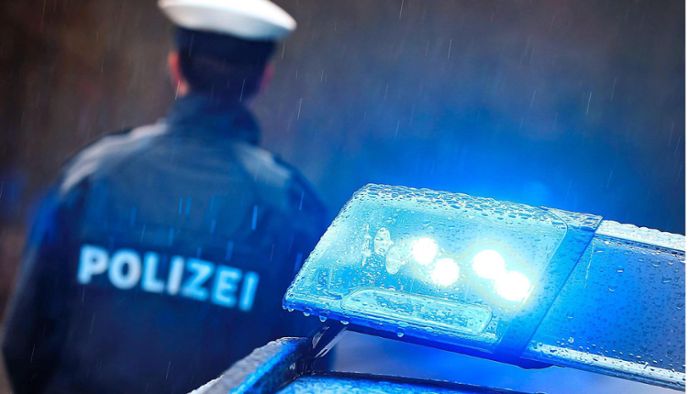 Auto rollt in Hechingen während Polizeikontrolle weg