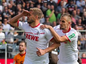 Simon Terodde freut sich mit dem 1. FC Köln über die Rückkehr in die Bundesliga.  Foto: dpa