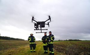 Im Einsatz mit der Drohne: die Hechinger Feuerwehr. Foto: Stopper