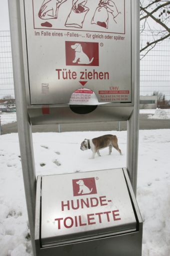 Fünf Hundetoiletten werden in und um Isingen aufgestellt. Foto: Symbolfoto: Kneffel