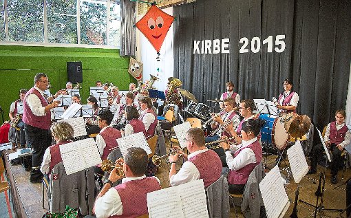 Blasmusik und gutes Essen  wurden bei der Imnauer Musikerkirbe geboten. Das  Foto zeigt den Musikverein Rexingen. Foto: Haid Foto: Schwarzwälder-Bote