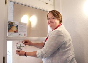 Sandra Vollmer rettet als Botschafterin des Netzwerks Food­sharing.de Lebensmittel vor der Mülltonne. Foto: Alt Foto: Schwarzwälder Bote