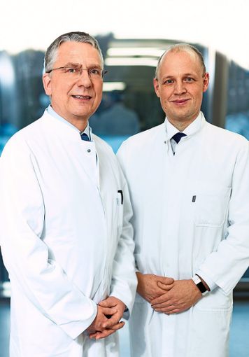 Bei moderneren Operationsmethoden haben sich Volker Zimmermanns (links) und Stephan Kruck einen Namen gemacht. Foto: Klinikum Foto: Schwarzwälder Bote