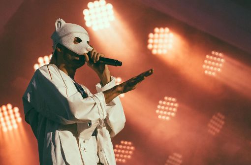 Der Panda-Rapper Cro ist wieder da mit einem neuen, selbstproduzierten Album namens „tru.“ Foto: Label