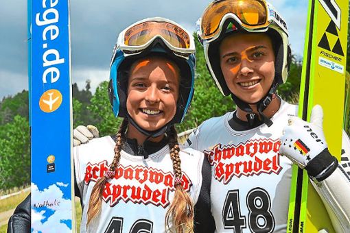 Überlegene Tagessiegerin in Bad Griesbach wurde Nathalie Armbruster (links) vor Pia Bossio (rechts). Foto: Junkel Foto: Schwarzwälder Bote