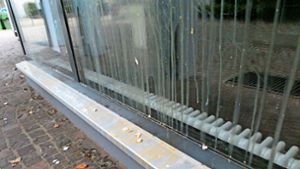 Eierwerfer verschmutzen Wände und Schaufenster in Lahr