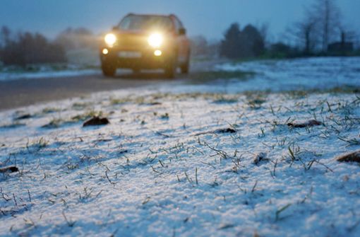 Aufgrund von Schnee und Eis gab es am Mittwoch zahlreiche Unfälle im Nordschwarzwald. (Symbolfoto) Foto: Andreas Rosar/dpa