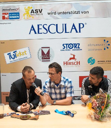 Gefragter Weltmeister: Frank Stäbler (links). Foto: Reichle Foto: Schwarzwälder-Bote